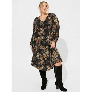 Torrid‎ Dress Womens 2X Black Floral Long Sleeve Smocked Boho Peasant Midi